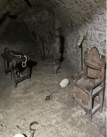 Who Sings When They Are in Jail?