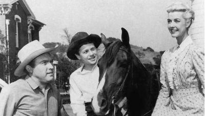 EGHT: All Seekers Welcomed Here!